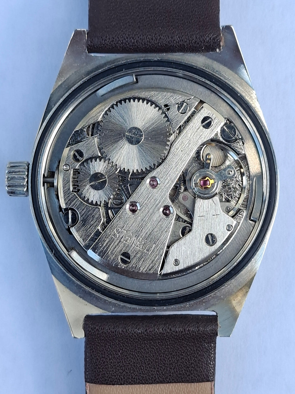 Vintage 1970s Limit 17 Jewel Mechanical Hand Wind Men's Watch 35mm Stainless Steel