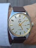 Vintage 1970s Limit 17 Jewel Mechanical Hand Wind Men's Watch 35mm Stainless Steel