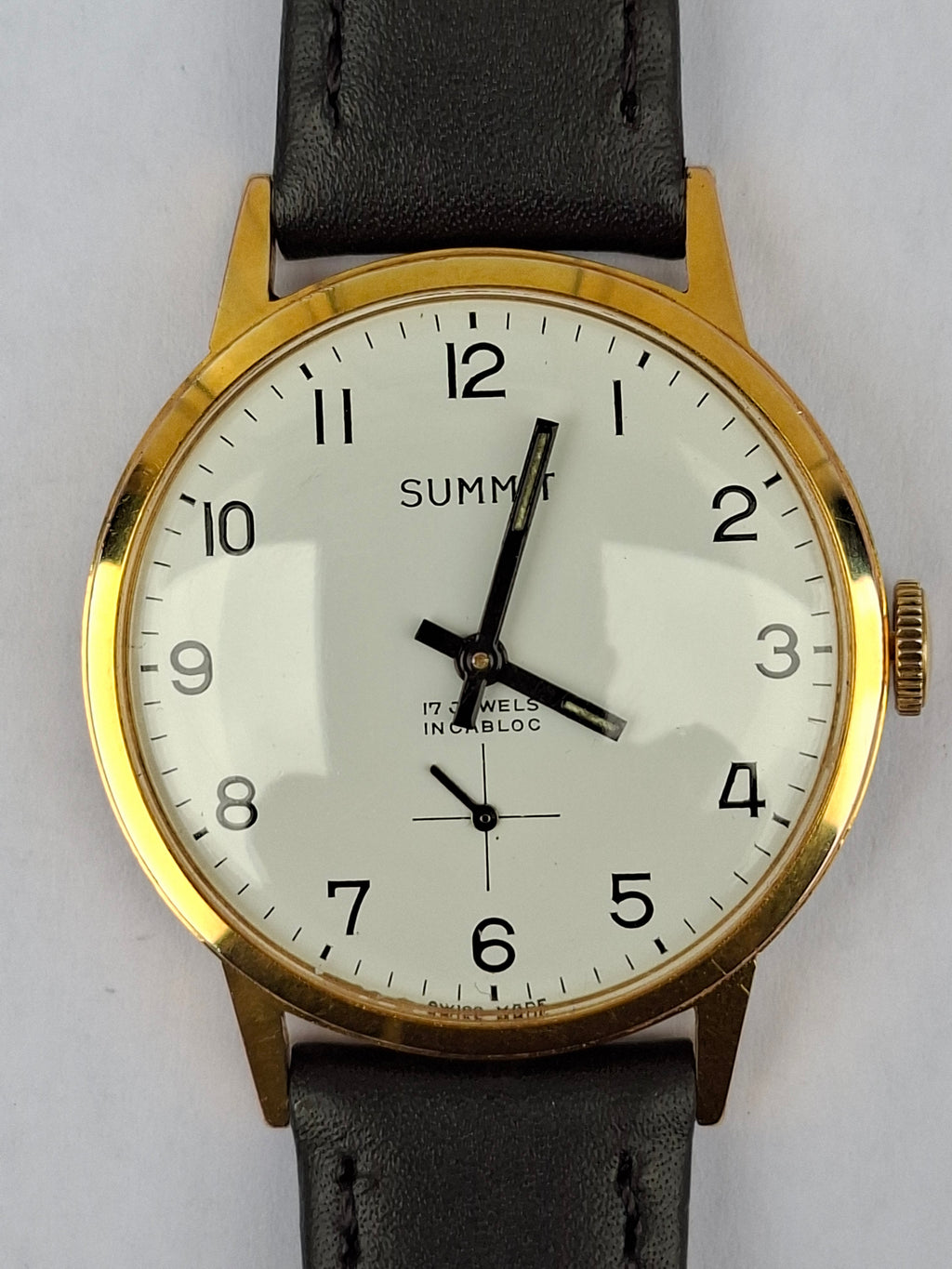 Vintage 1960s Summit Swiss Watch 17 Jewels Incabloc Manual Wind 33mm Sub Seconds