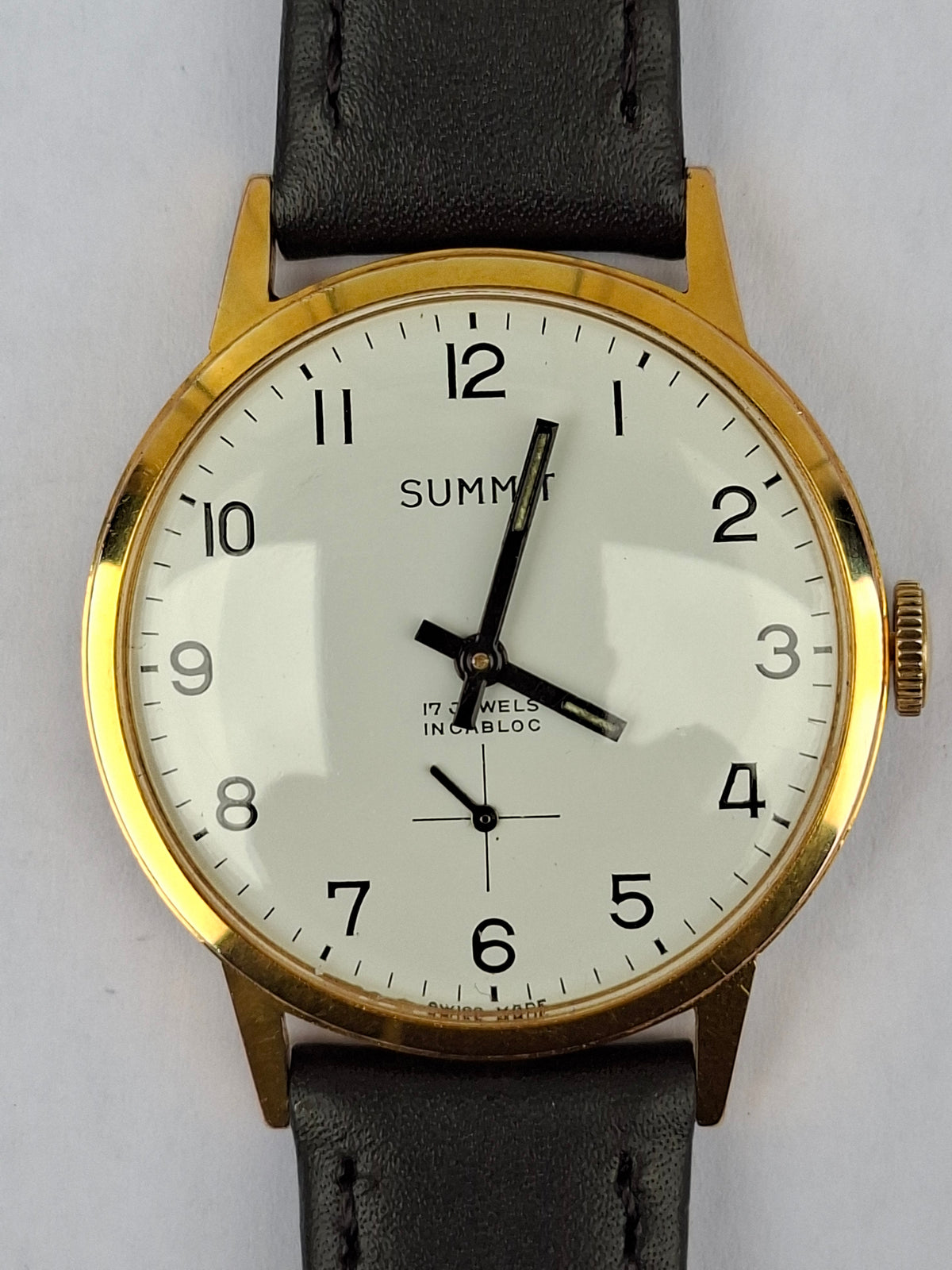 Vintage 1960s Summit Swiss Watch 17 Jewels Incabloc Manual Wind 33mm Sub Seconds