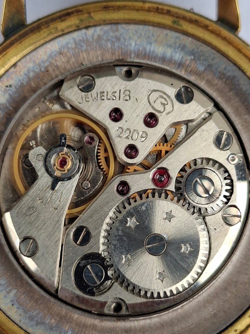 Vintage c.1970 Sekonda De Luxe 18 Jewels Vostok 2209 USSR Manual Wind 34mm