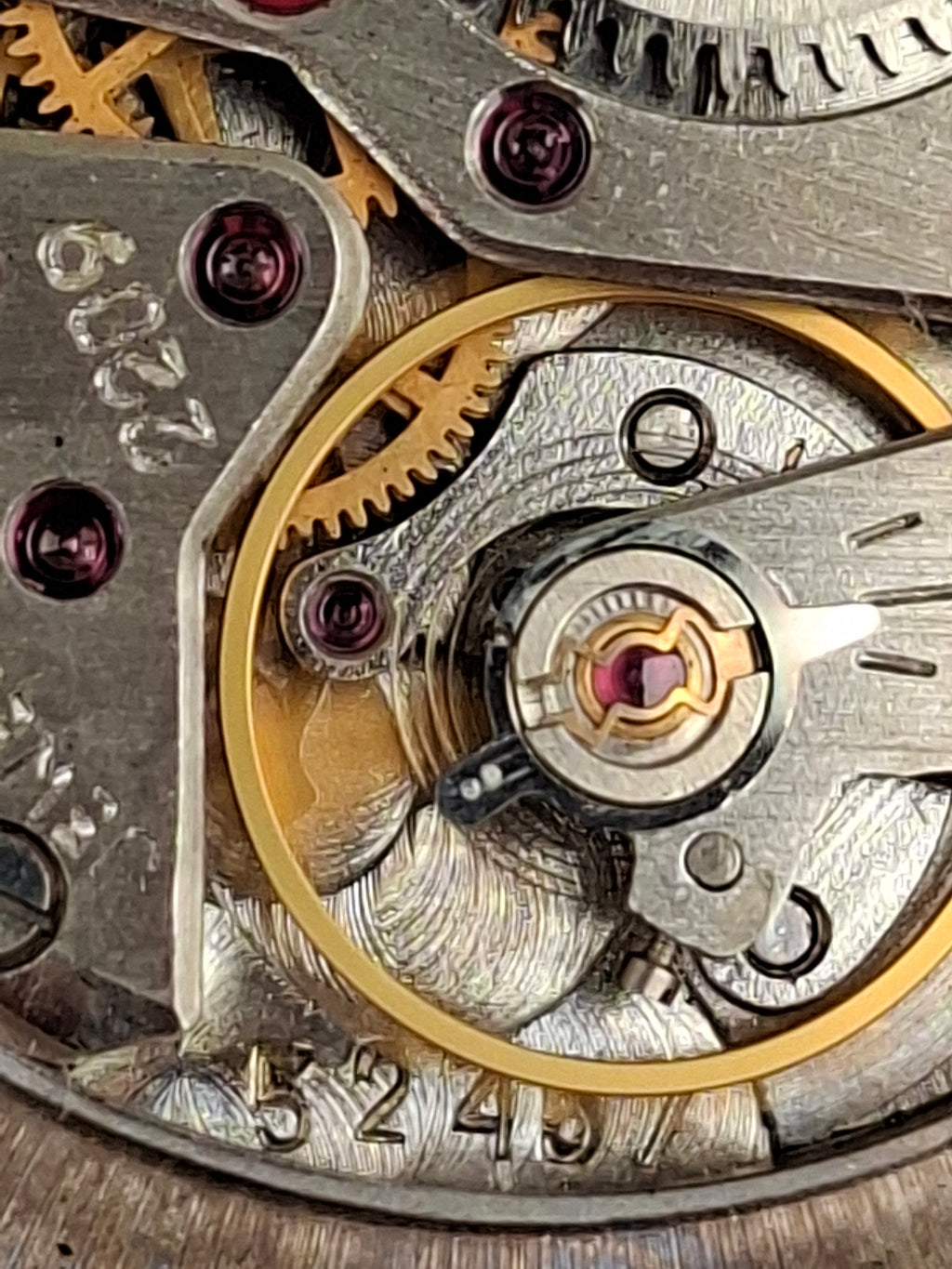 Vintage c.1970 Sekonda De Luxe 18 Jewels Vostok 2209 USSR Manual Wind 34mm