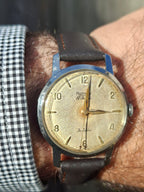 Vintage 1950s Rotary 17 Jewels Incabloc Swiss Watch Cal 425 32mm