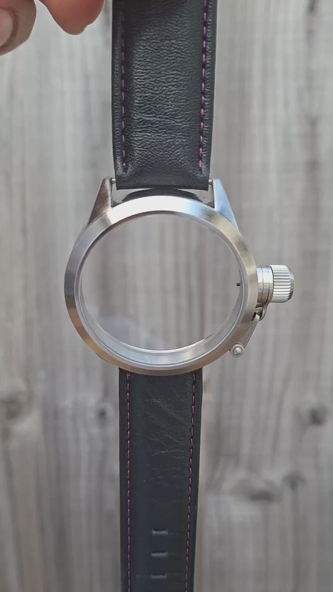 Peter Werth Stainless Steel Watch 44mm Case & Genuine Leather 22mm Strap – Spares / Project