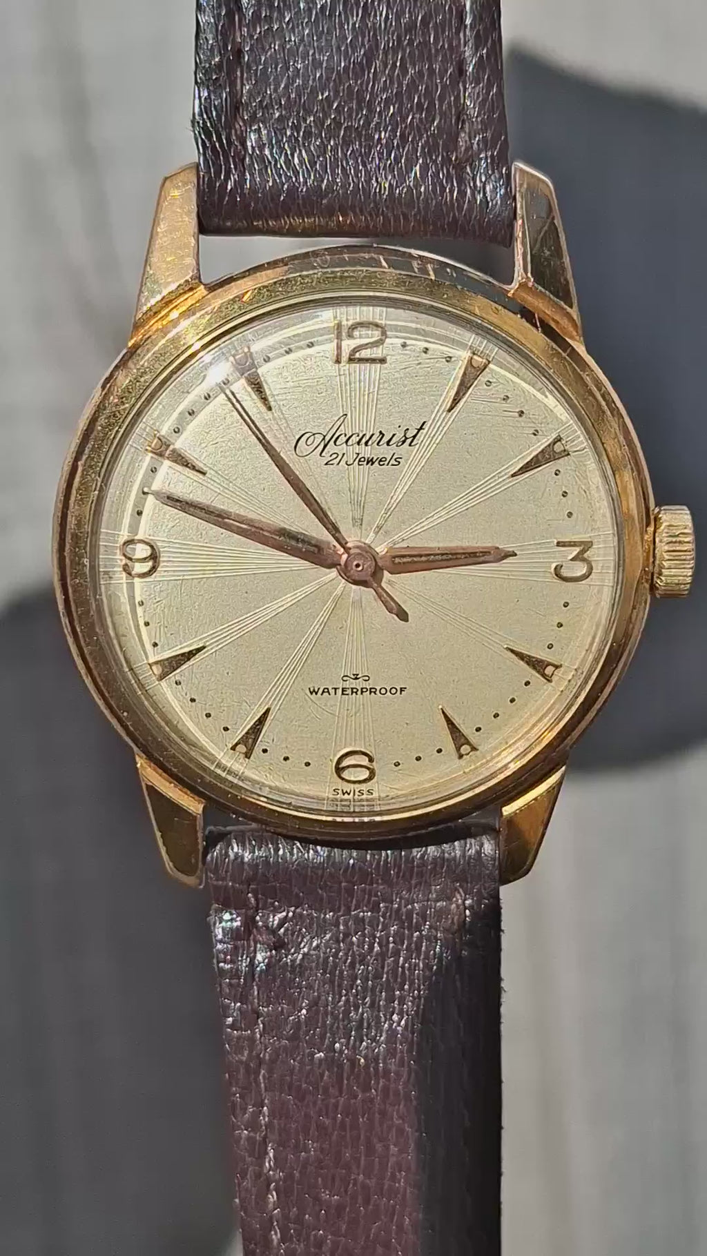 Vintage 1950s Accurist 21 Jewels Swiss Watch 10 Micron Gold Filled ETA 2390