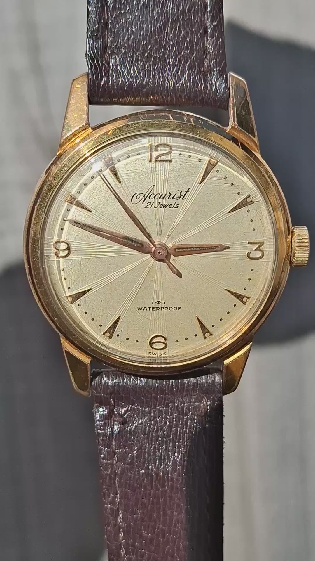 Vintage 1950s Accurist 21 Jewels Swiss Watch 10 Micron Gold Filled ETA 2390